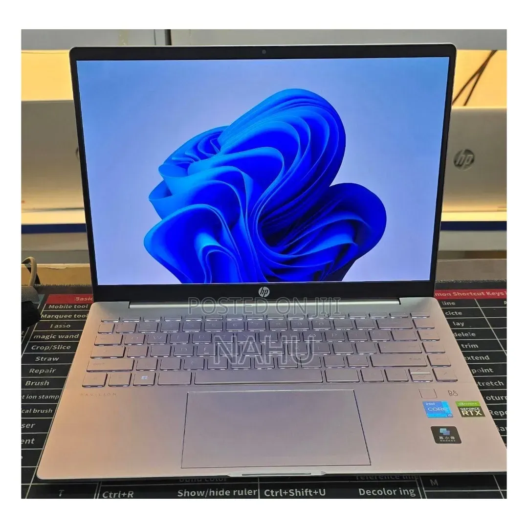 New Laptop HP Pavilion 14 16GB Intel Core i5 SSD 512GB