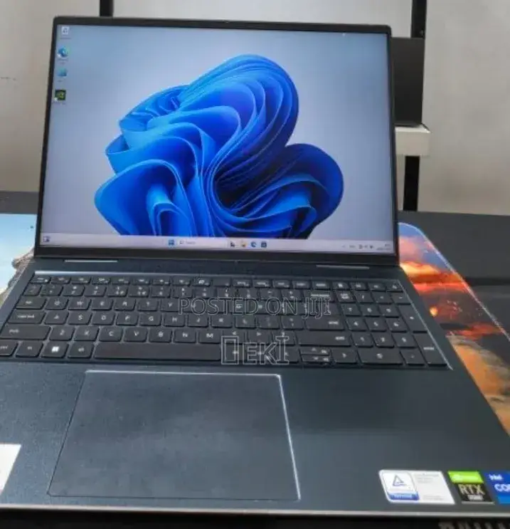 New Laptop Dell Inspiron 15 16GB Intel Core i7 SSD 512GB