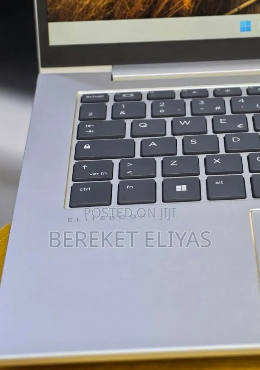 New Laptop HP EliteBook 840 G11 16GB Intel Core Ultra 7 SSD 512GB
