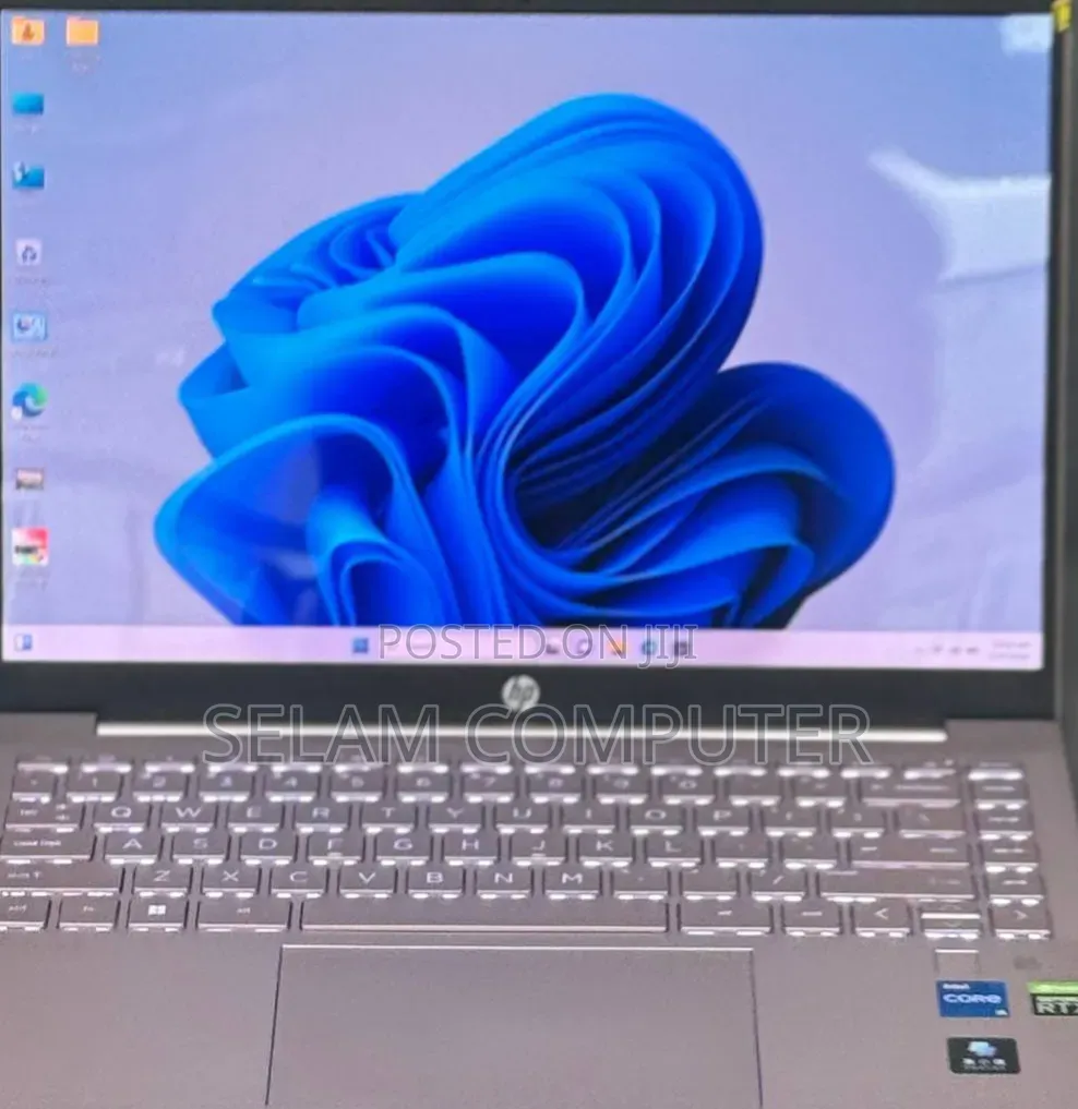 New Laptop HP Pavilion 15 16GB Intel Core i5 SSHD (Hybrid) 512GB