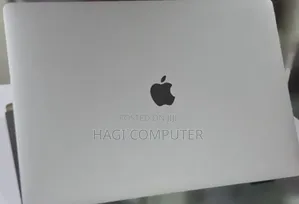 New Laptop Apple MacBook Pro 2019 64GB Intel Core i9 SSD 512GB
