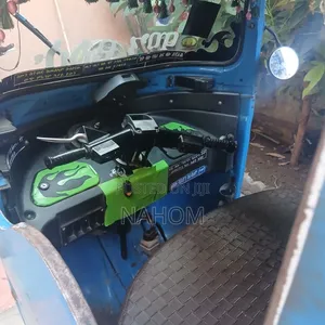 Bajaj RE 2017 Blue