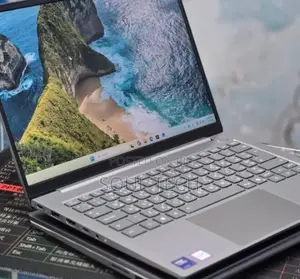 New Laptop Lenovo Thinkbook 14 16GB Intel Core Ultra 7 SSD 512GB