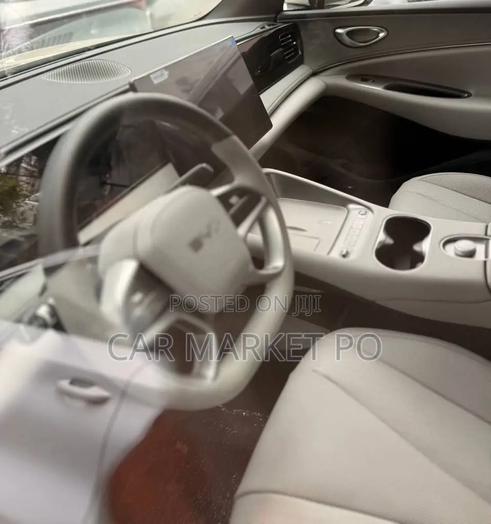 New BYD Sealion 06 EV 2025 White
