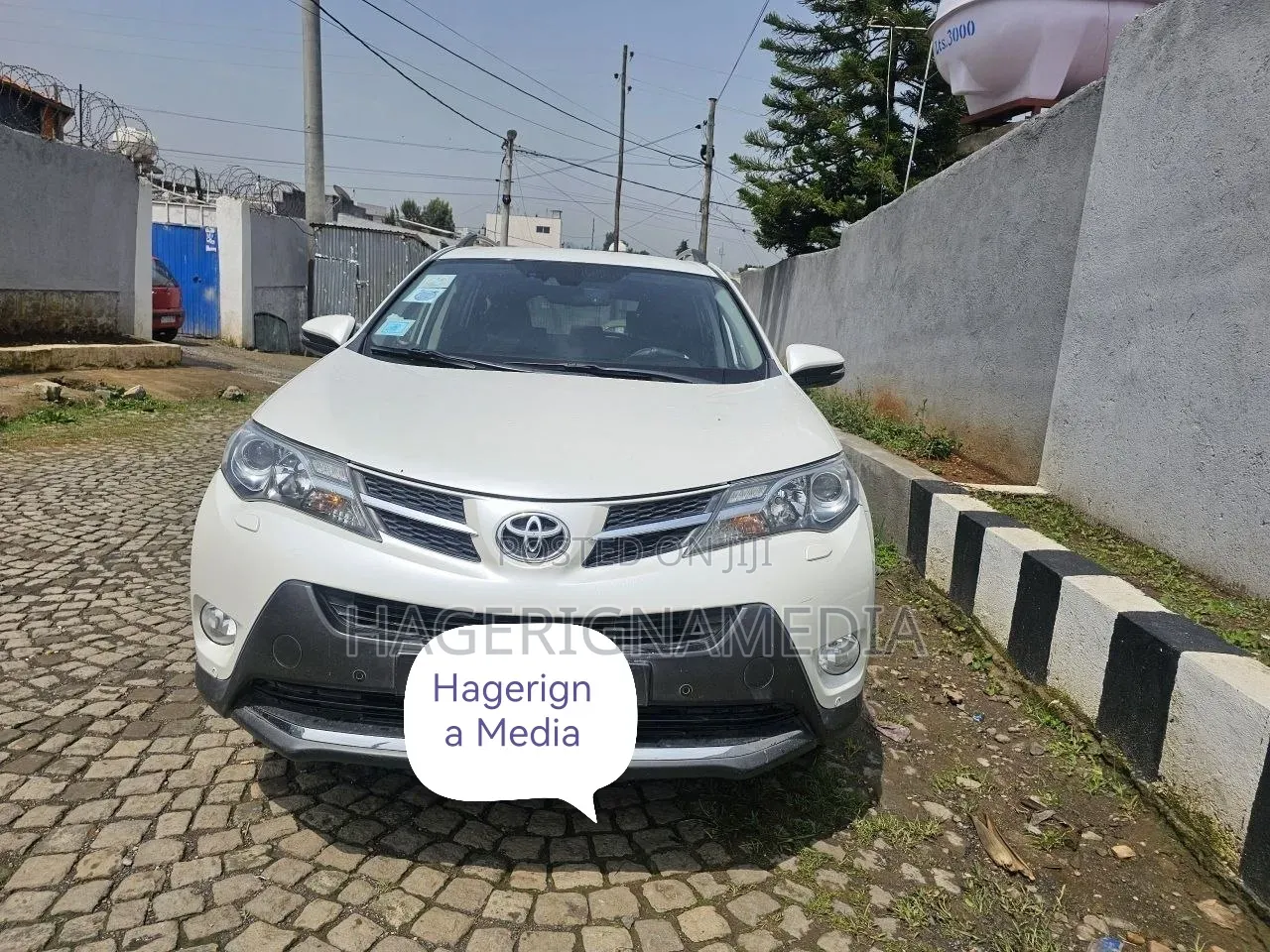 Toyota RAV4 2015 White