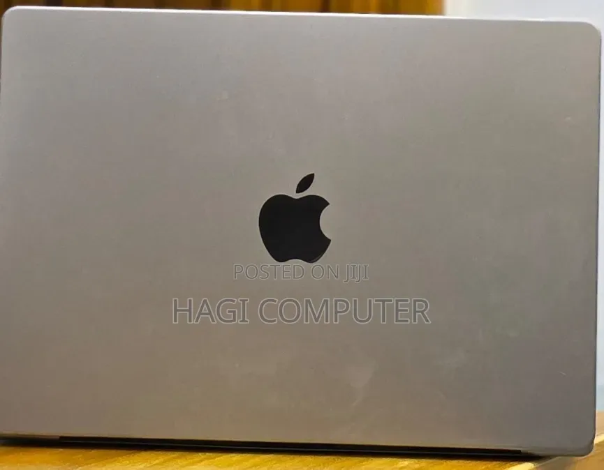 New Laptop Apple MacBook Pro 2021 M1 16GB Apple M1 Pro SSD 512GB