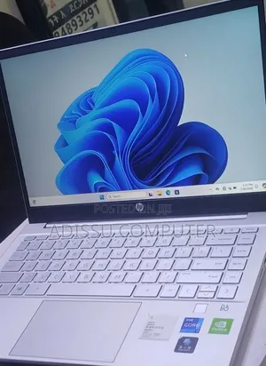 New Laptop HP OmniStudio X All-in-One 16GB Intel Core i7 SSD 512GB