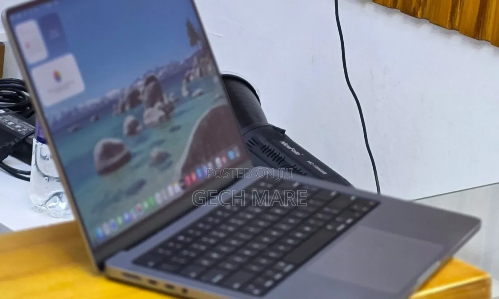 New Laptop Apple MacBook Pro 2021 M1 16GB Apple M1 Pro SSD 512GB
