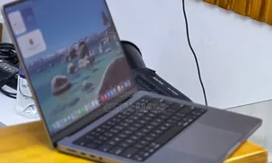 New Laptop Apple MacBook Pro 2021 M1 16GB Apple M1 Pro SSD 512GB