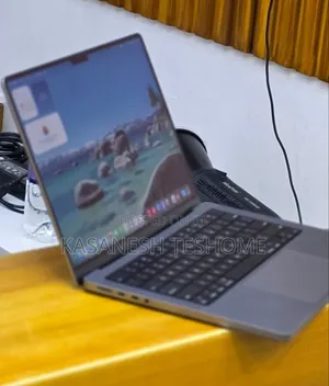 New Laptop Apple MacBook Air 2020 M1 16GB AMD A10 SSD 512GB