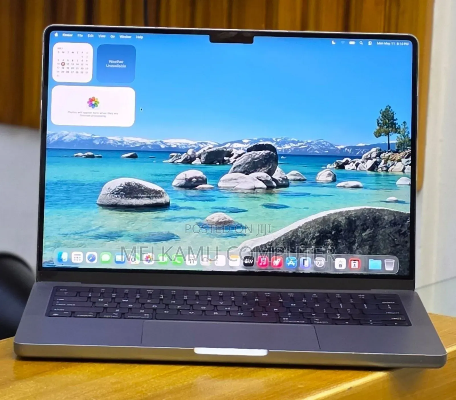 New Laptop Apple MacBook Pro 2020 M1 16GB Apple M1 SSD 512GB