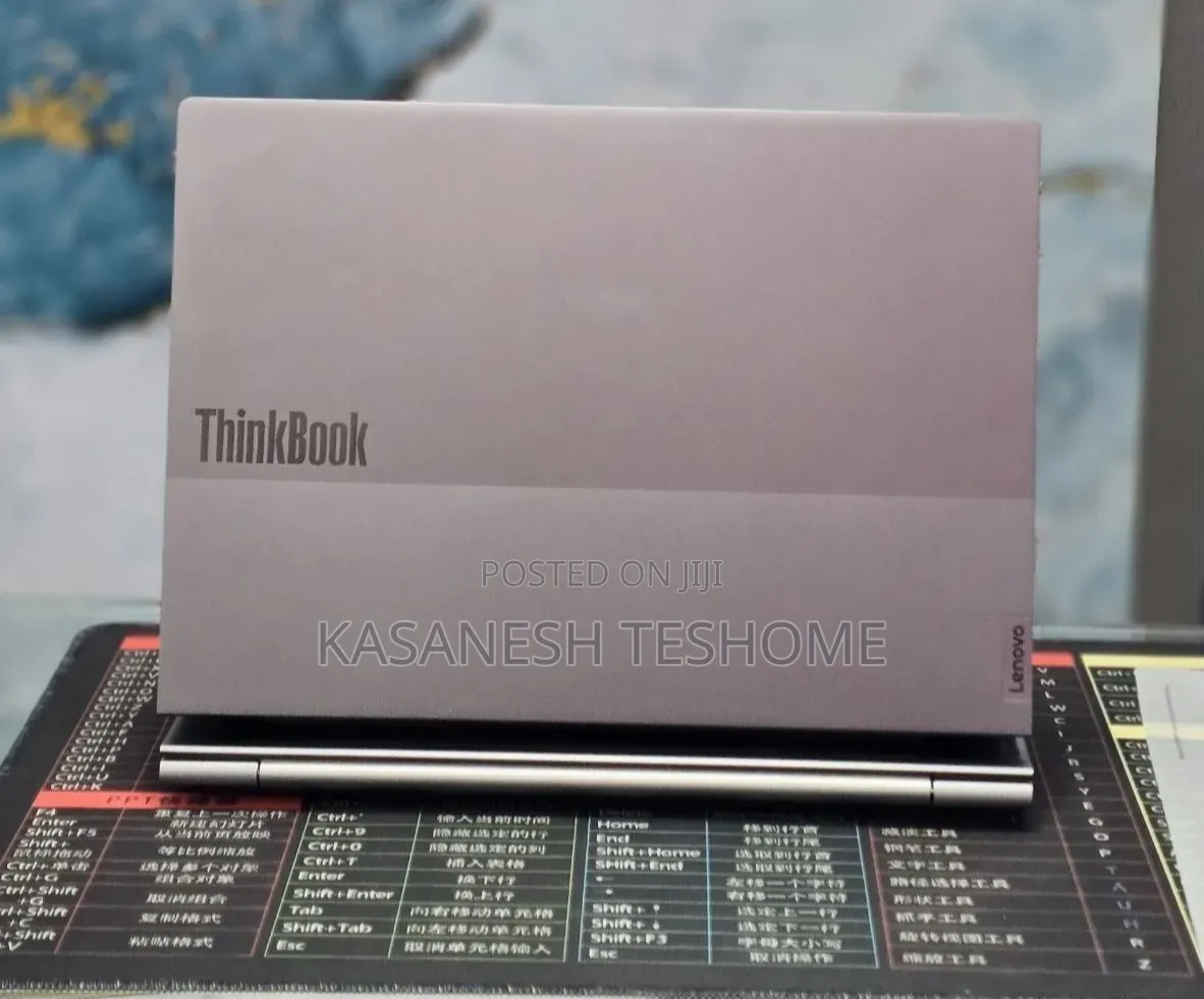New Laptop Lenovo ThinkPad X1 Carbon 16GB Intel Core Ultra 7 SSD 512GB