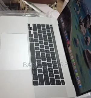 New Laptop Apple MacBook Pro 2019 32GB Intel Core i9 SSD 1T