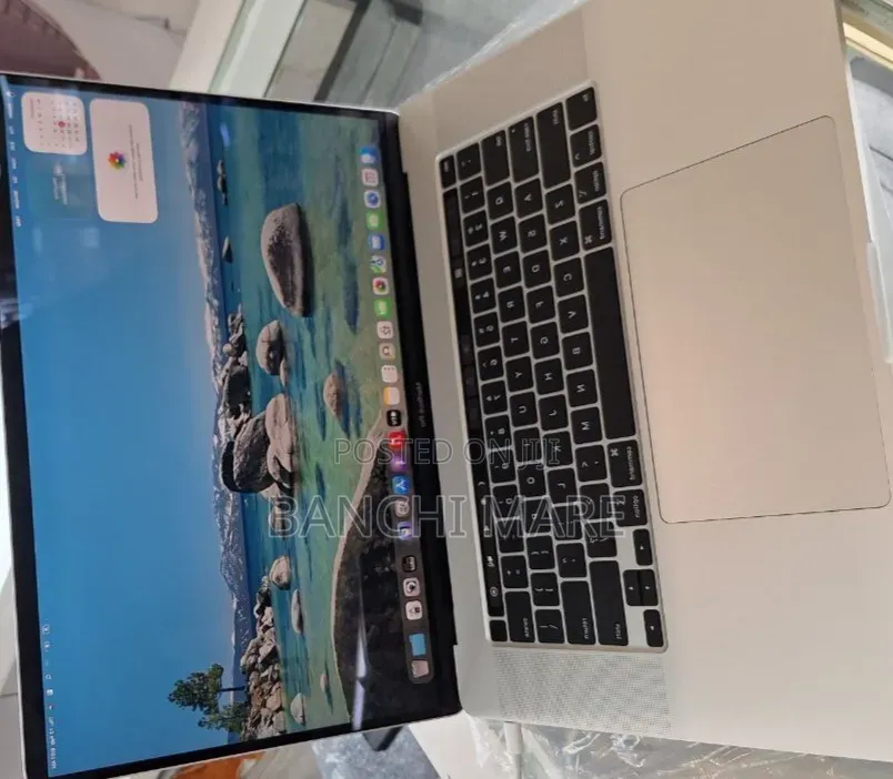 New Laptop Apple MacBook Pro 2019 32GB Intel Core i9 SSD 1T