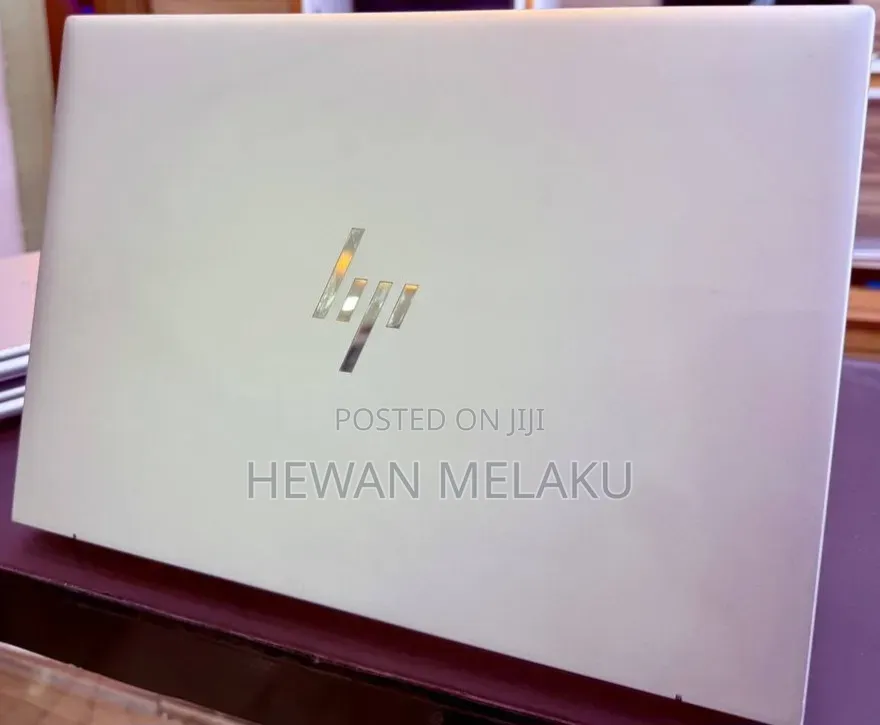 New Laptop HP EliteBook 840 G10 16GB Intel Core i7 SSD 512GB