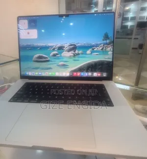 New Laptop Apple MacBook Pro 2021 M1 32GB Apple M1 Max SSD 1T