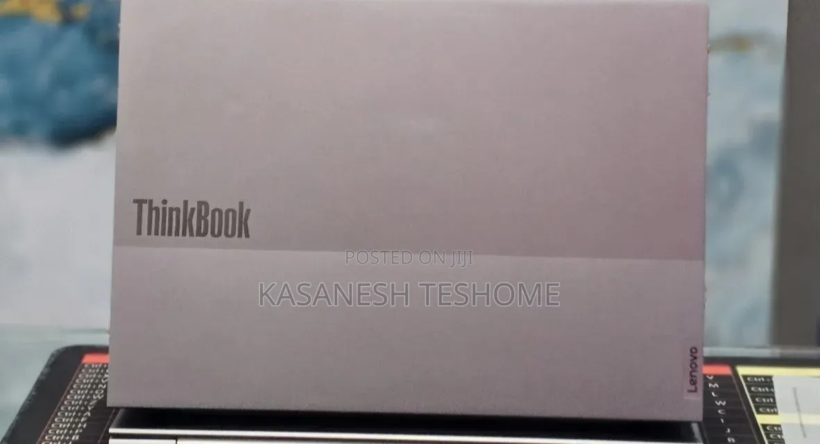New Laptop Lenovo ThinkPad X1 Carbon 16GB Intel Core Ultra 7 SSD 512GB