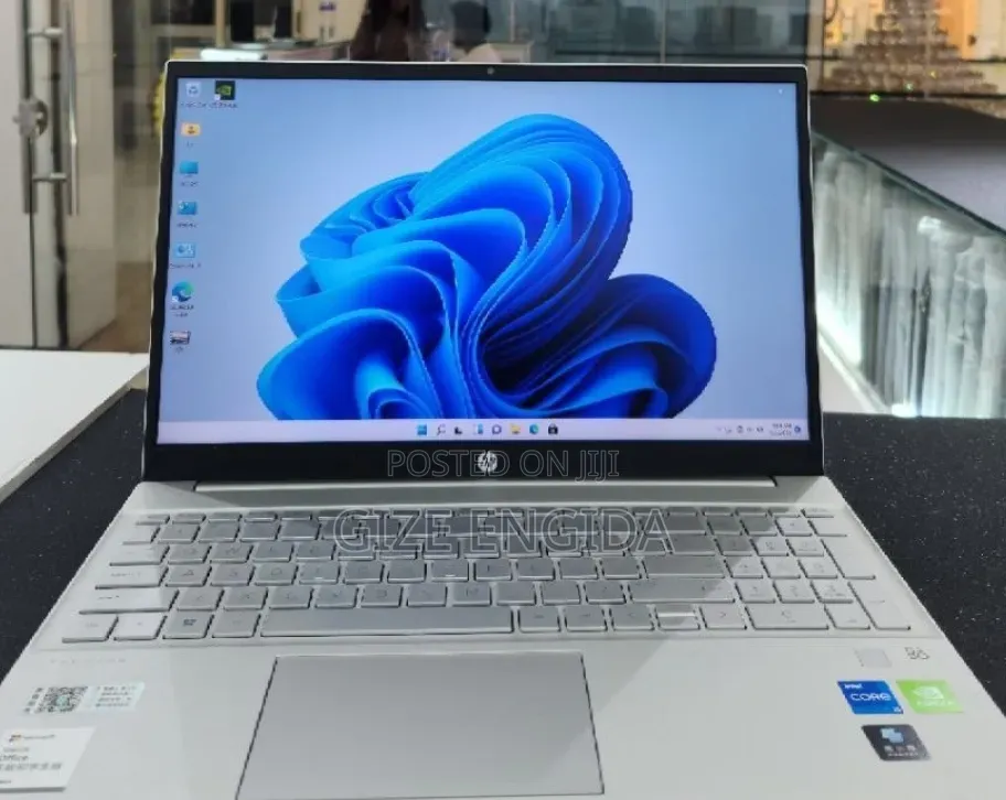 New Laptop HP Pavilion 15 16GB Intel Core i5 SSD 512GB