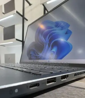 New Laptop Dell Inspiron 15 16GB Intel Core i7 SSD 512GB