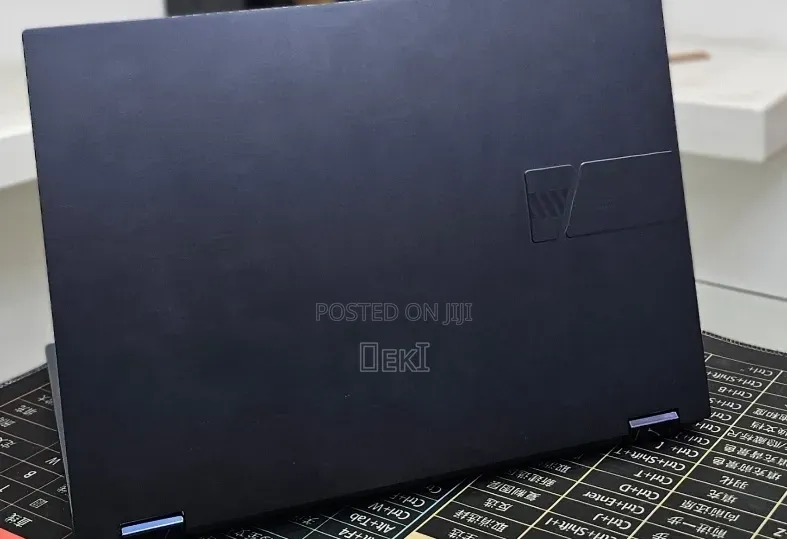 New Laptop Asus Vivobook 14 16GB AMD Ryzen 7 SSD 512GB