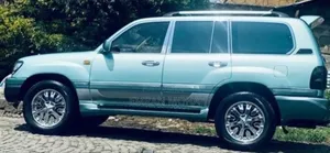 Toyota Land Cruiser 2005 Blue