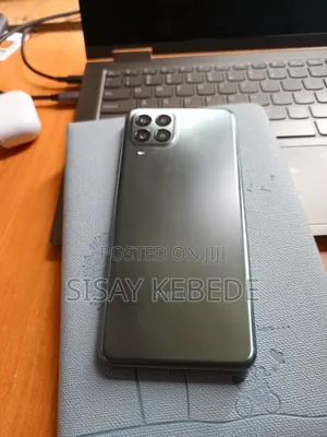 New Samsung Galaxy M33 5G 128 GB Gray
