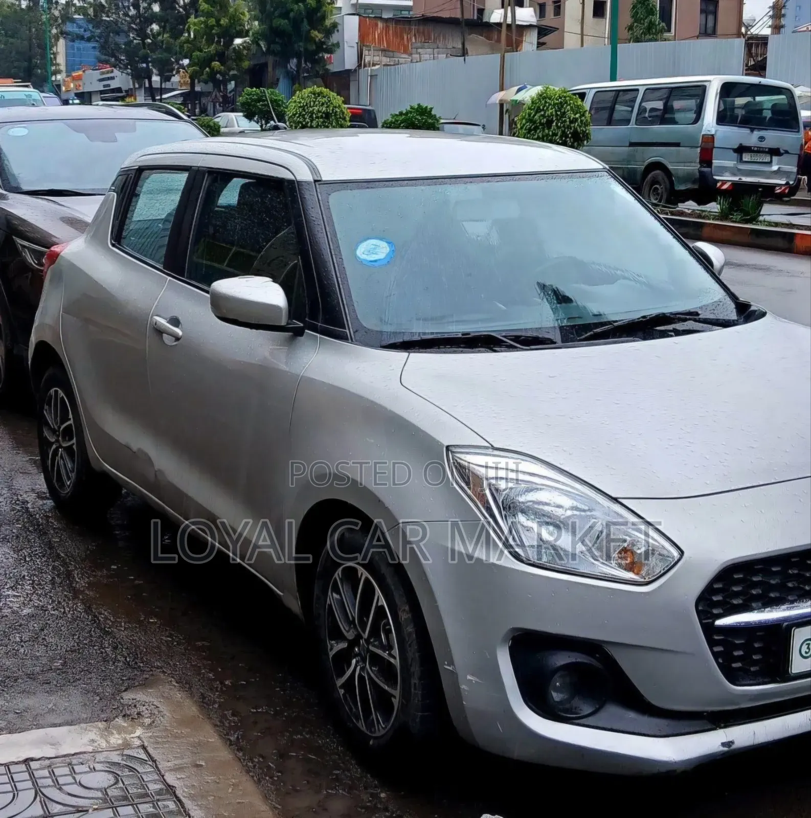 Suzuki Swift 2022 Gray