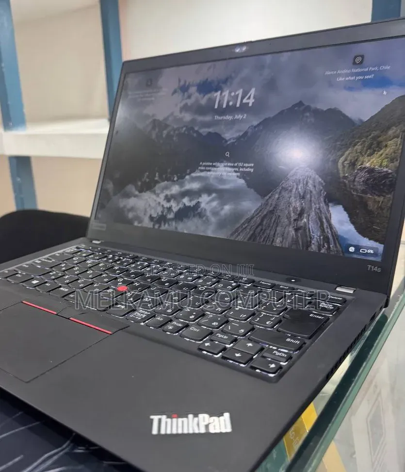 New Laptop Lenovo ThinkPad X1 Carbon 8GB AMD Ryzen 5 SSD 256GB