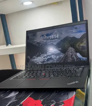 New Laptop Lenovo ThinkPad X1 Carbon 8GB AMD Ryzen 5 SSD 256GB