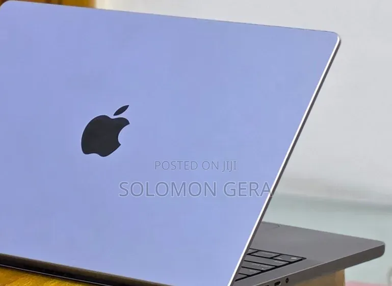 New Laptop Apple MacBook Pro 2021 M1 16GB Apple M1 Pro SSD 512GB