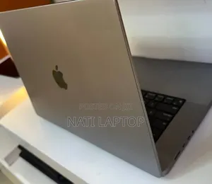 New Laptop Apple MacBook Pro 2021 M1 32GB Apple M1 Pro SSD 512GB