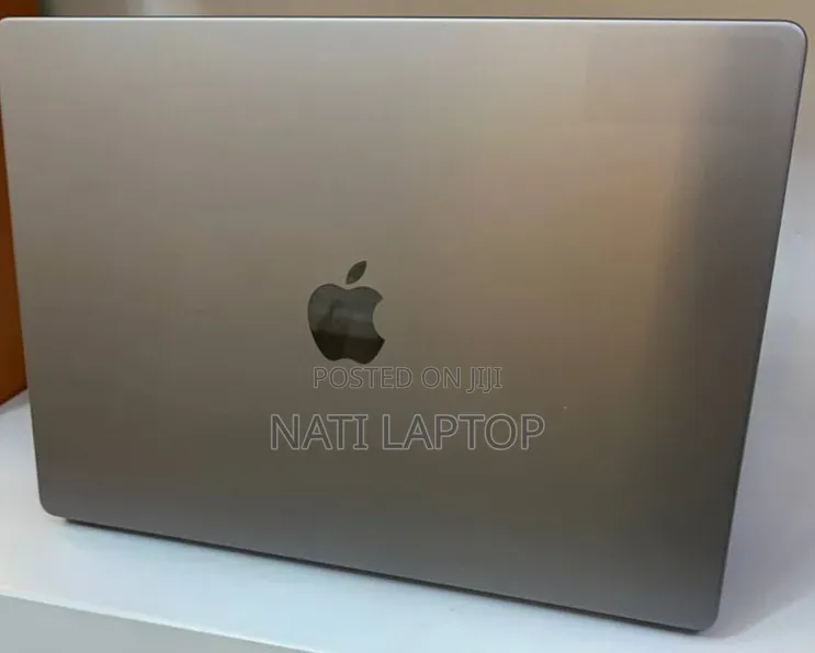 New Laptop Apple MacBook Pro 2021 M1 32GB Apple M1 Pro SSD 512GB
