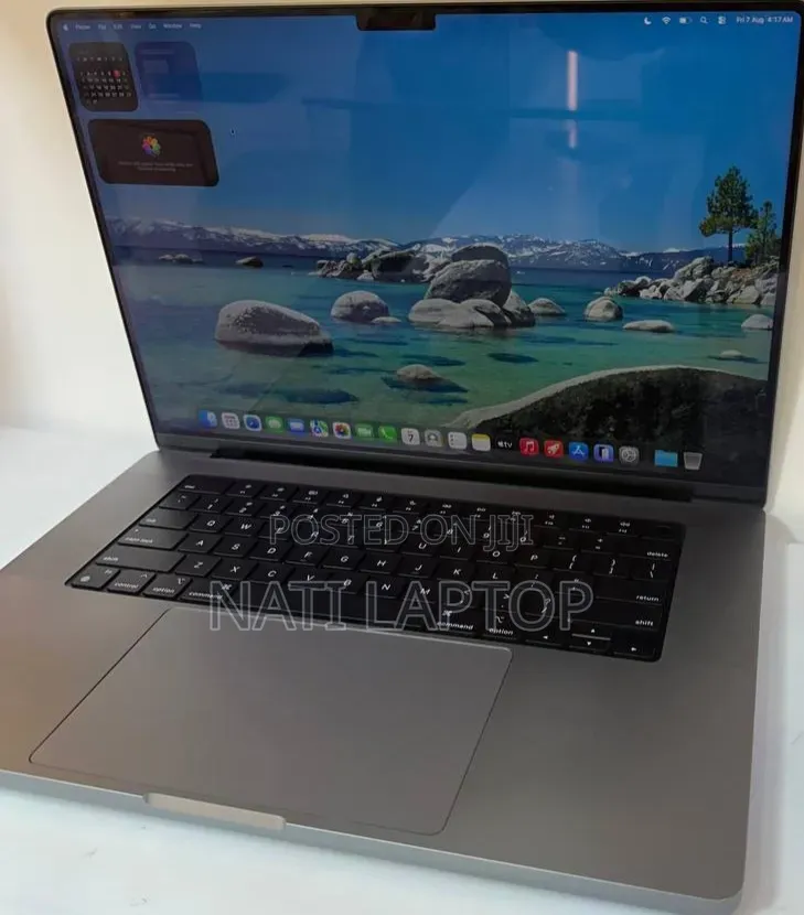 New Laptop Apple MacBook Pro 2021 M1 32GB Apple M1 Pro SSD 512GB