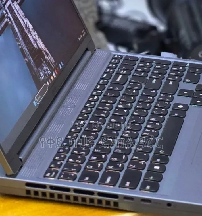 New Laptop Lenovo Legion 5 16GB AMD Ryzen 7 SSD 1T