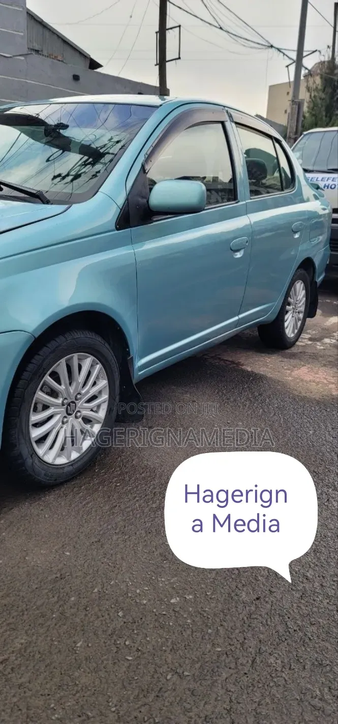 Toyota Platz 2005 Blue