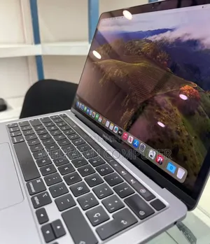 New Laptop Apple MacBook Pro 2021 M1 16GB Apple M1 SSD 512GB