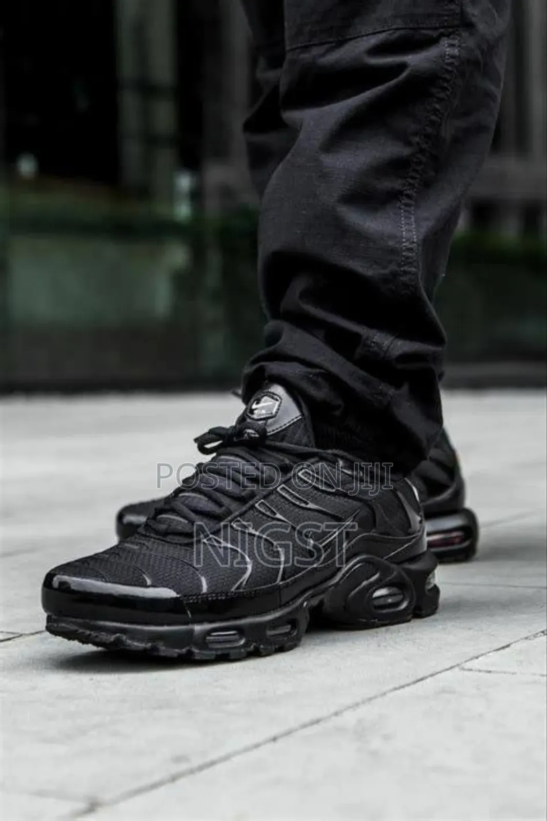 Men's Shoe