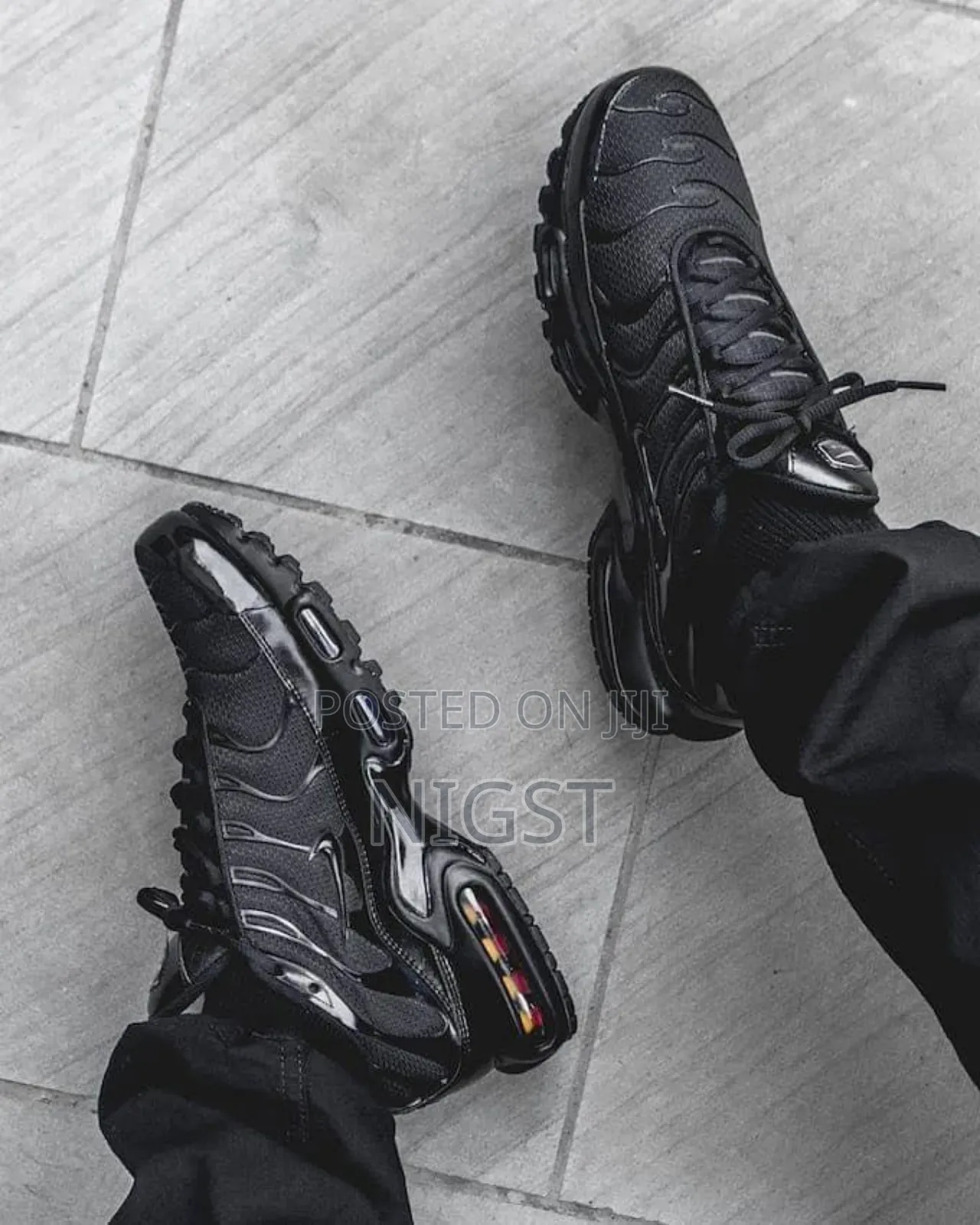 Men's Shoe