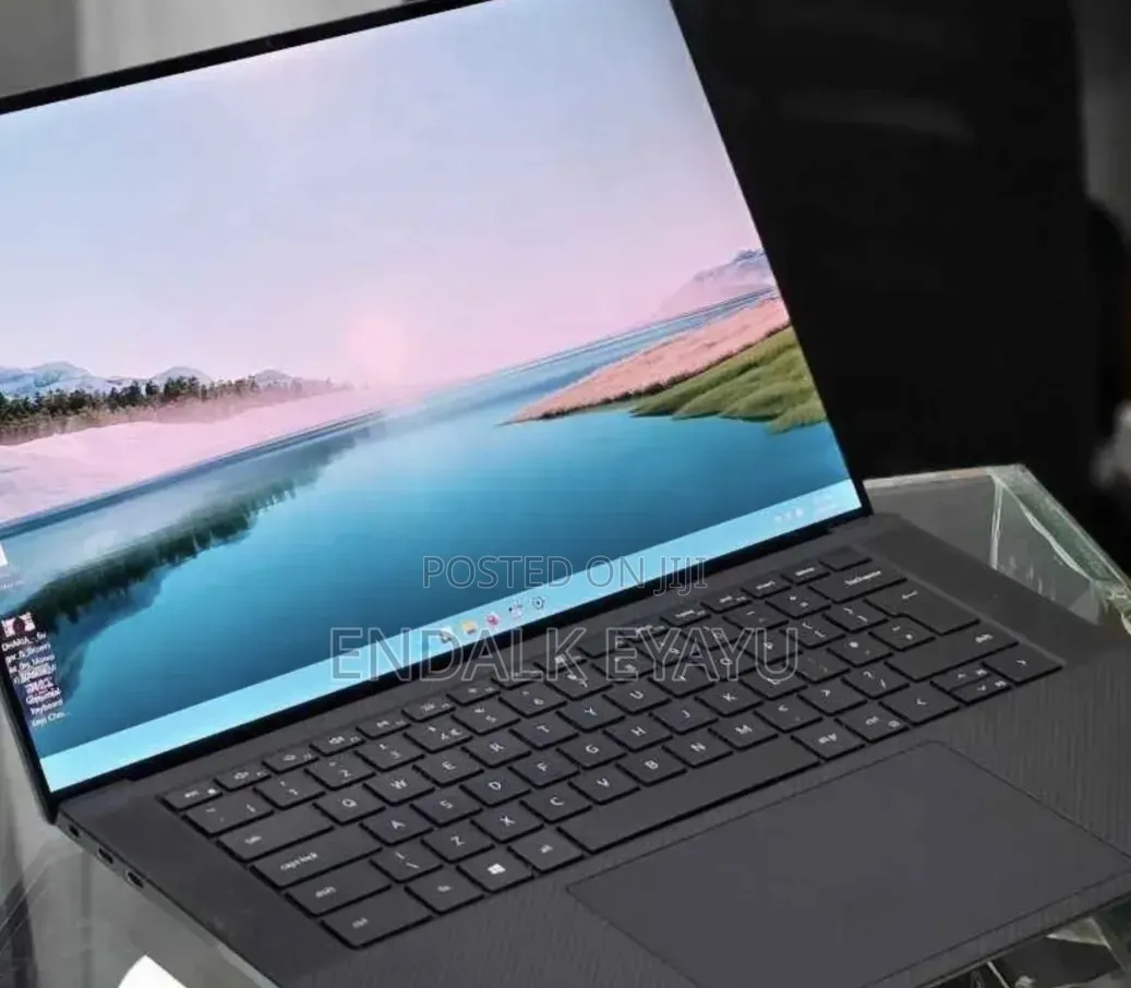 New Laptop Dell XPS 15 16GB Intel Core i7 SSD 512GB