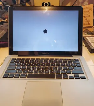 Laptop Apple MacBook 8GB Intel Core i7 SSHD+SSD 320GB