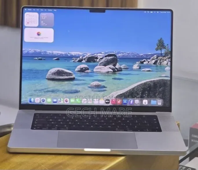 New Laptop Apple MacBook Pro 2021 M1 32GB Apple M1 Pro SSD 512GB