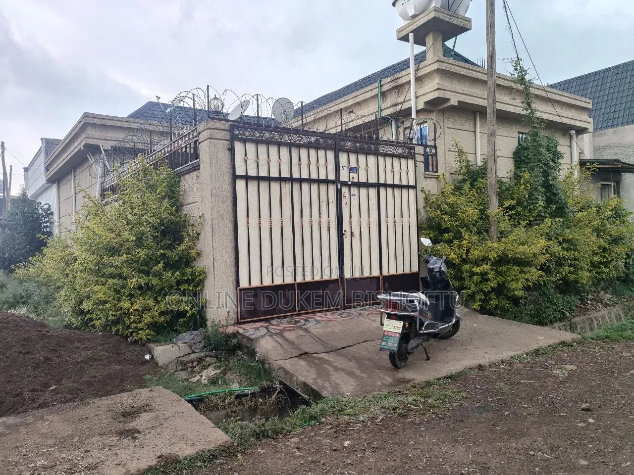 Furnished 8bdrm Villa in Bishoftu Debirezeyet, Oromia-Finfinne for sale