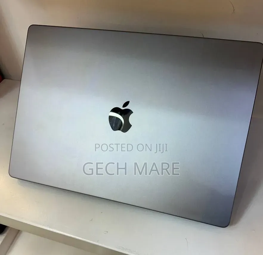 New Laptop Apple MacBook Pro 2021 M1 32GB Apple M1 Pro SSD 512GB