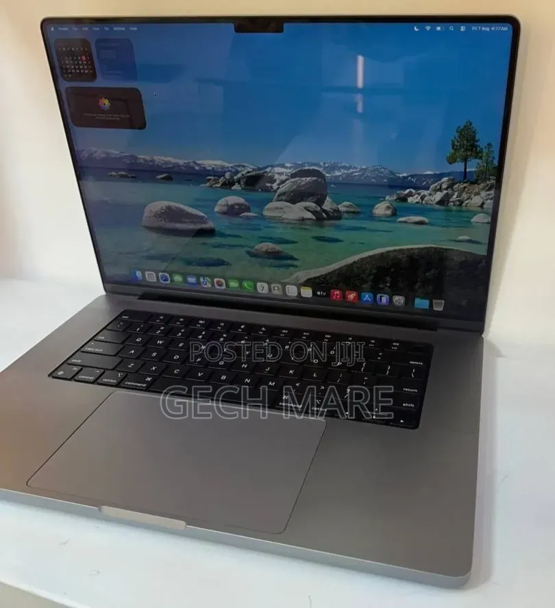 New Laptop Apple MacBook Pro 2021 M1 32GB Apple M1 Pro SSD 512GB