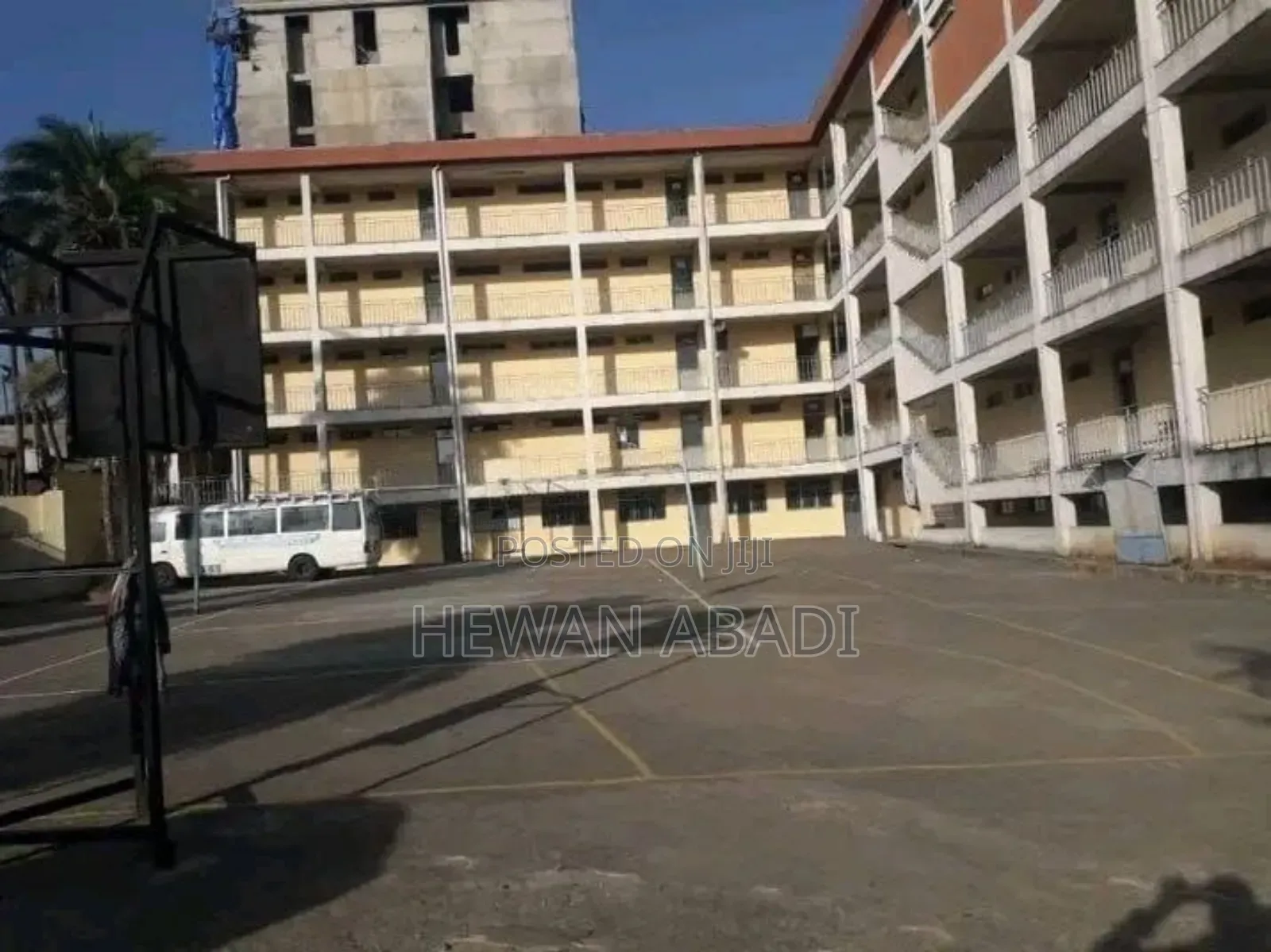 Furnished 9bdrm House in Cmc, Addis Ketema for sale