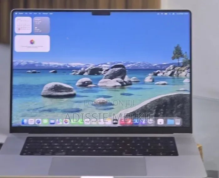 New Laptop Apple MacBook Pro 2021 M1 32GB Apple M1 Pro SSD 512GB