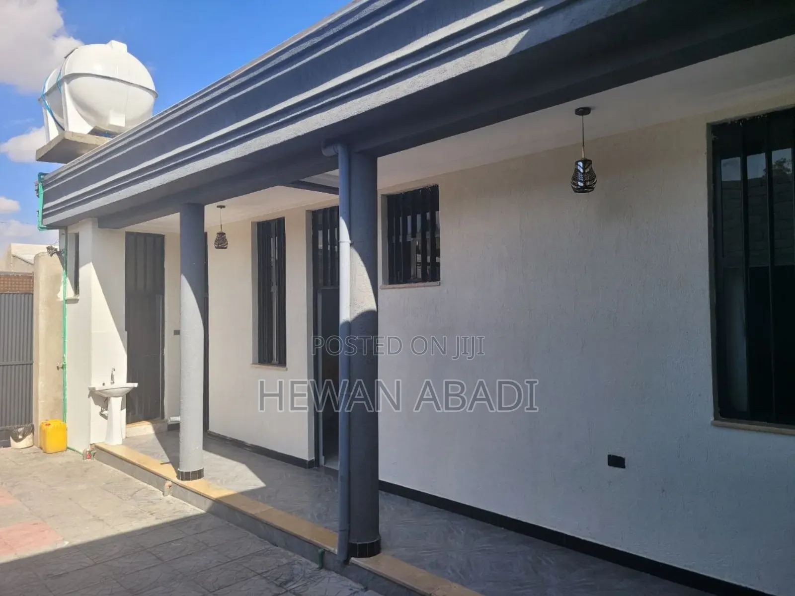 Furnished 9bdrm House in Cmc, Addis Ketema for sale