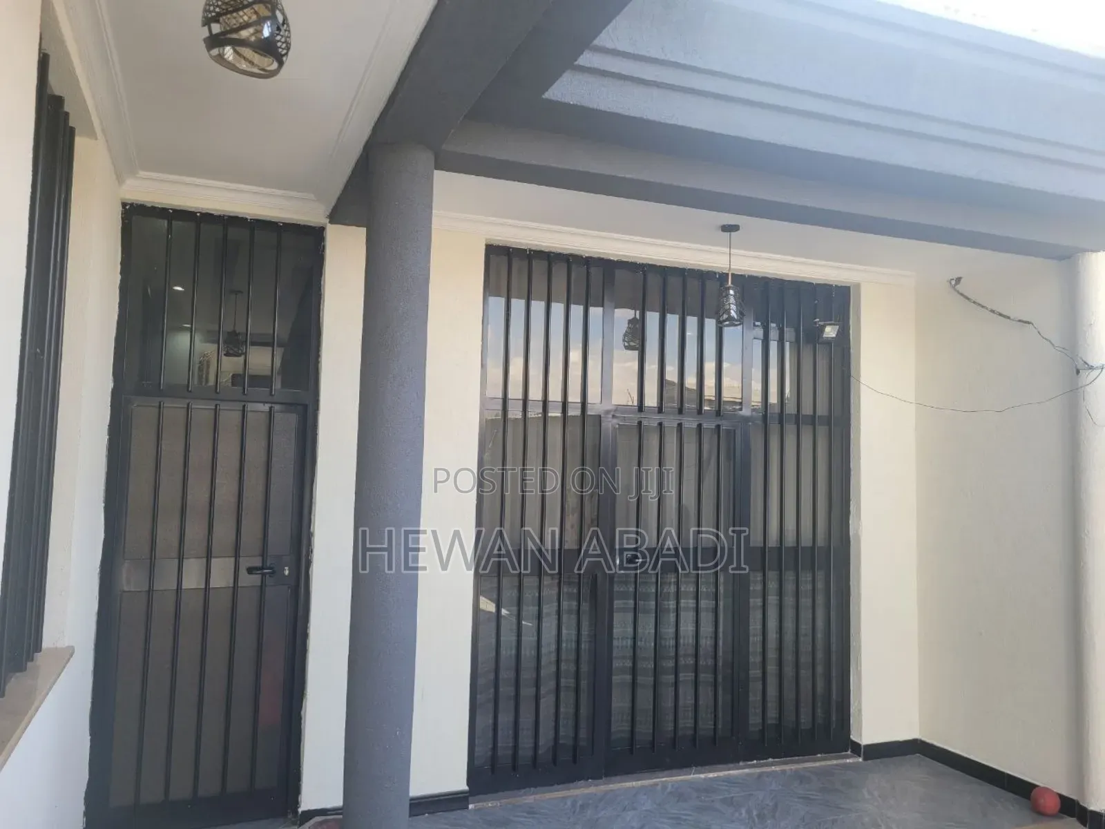 Furnished 9bdrm House in Cmc, Addis Ketema for sale