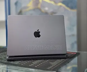 New Laptop Apple MacBook Pro 2021 M1 32GB Apple M1 Pro SSD 512GB