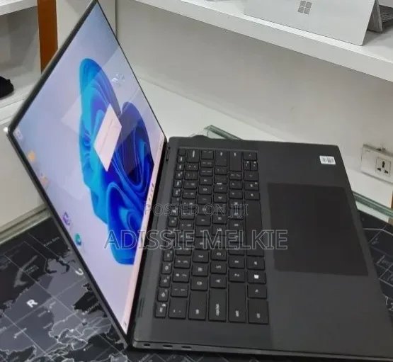 New Laptop Dell XPS 15 16GB Intel Core i7 SSD 512GB